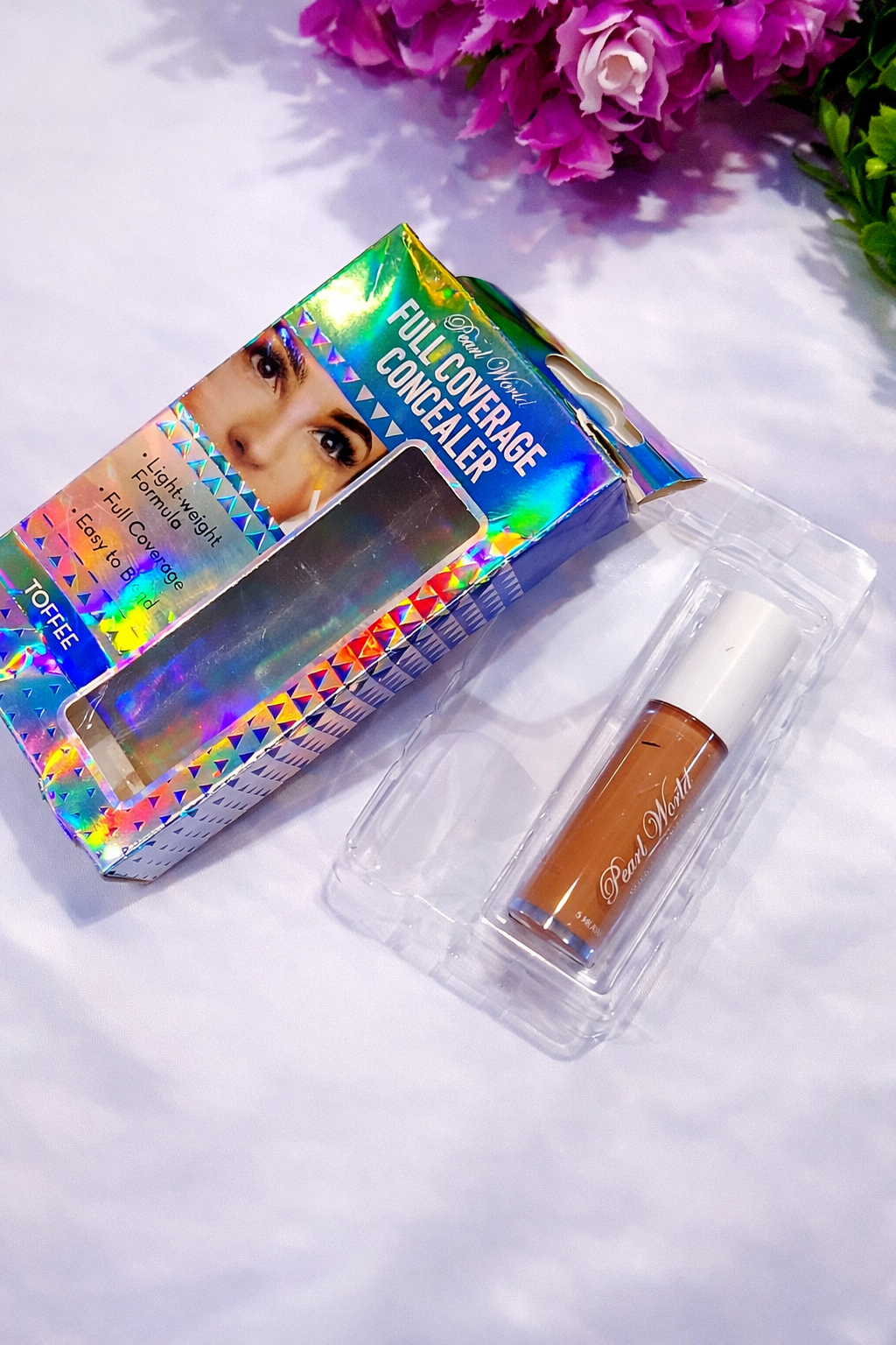 Pearl World Full Coverage Concealer (Toffee)