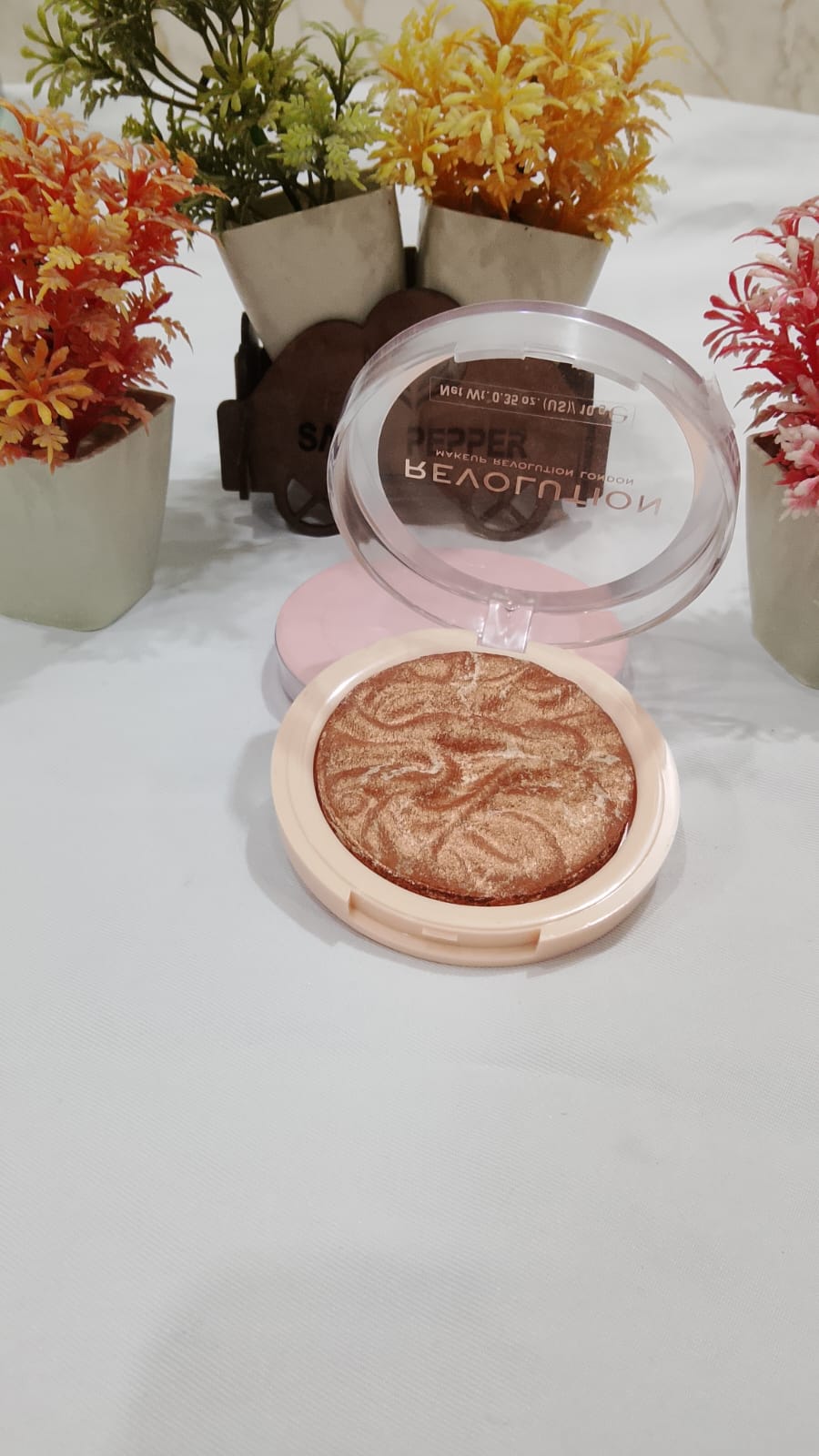 Revolution Highlighter