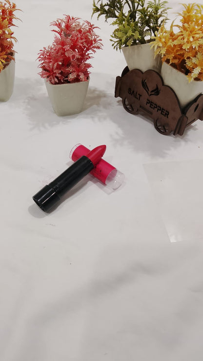 matte lipstick makeup product pakistan